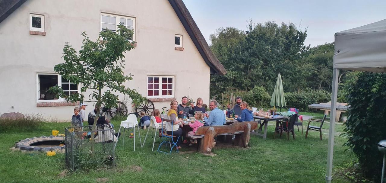 App. Tueddelkroms, 2-3 Pers., In Traumhafter Alleinlage, Naehe Binz Zirkow Exterior photo